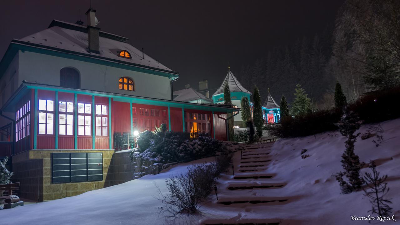 Hotel Zlaty Orel Остравіце Екстер'єр фото